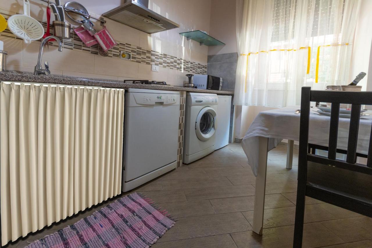 Vercelli Guest House Near San Giovanni Рим Экстерьер фото