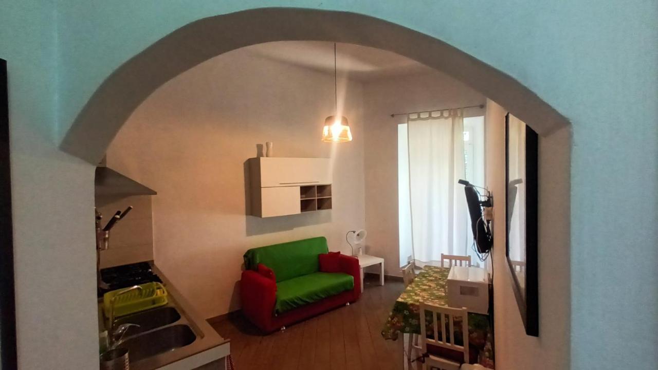 Vercelli Guest House Near San Giovanni Рим Экстерьер фото